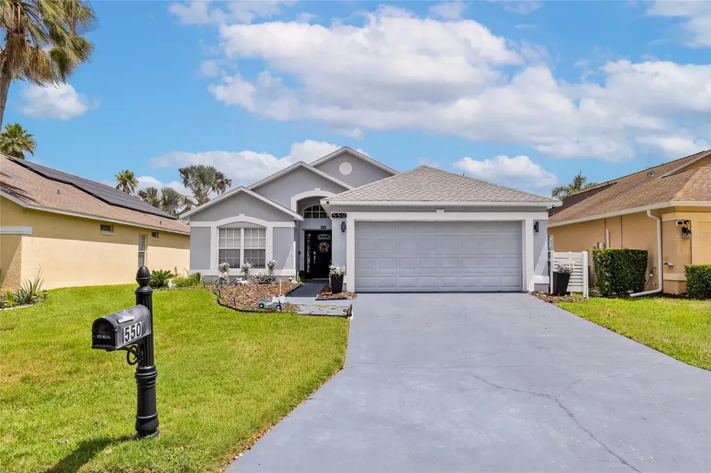 550 Buckingham Circle Davenport FL 33897