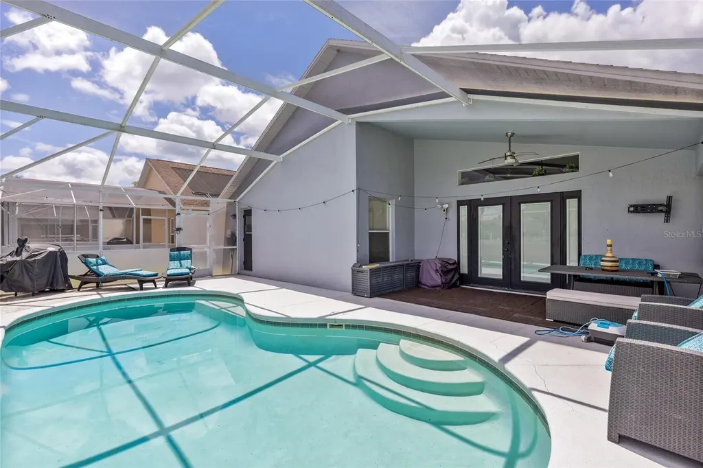 550 Buckingham Circle Davenport FL 33897