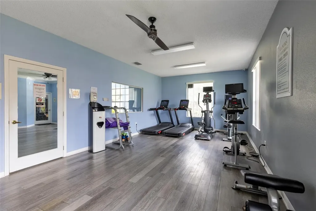 550 Buckingham Circle Davenport FL 33897