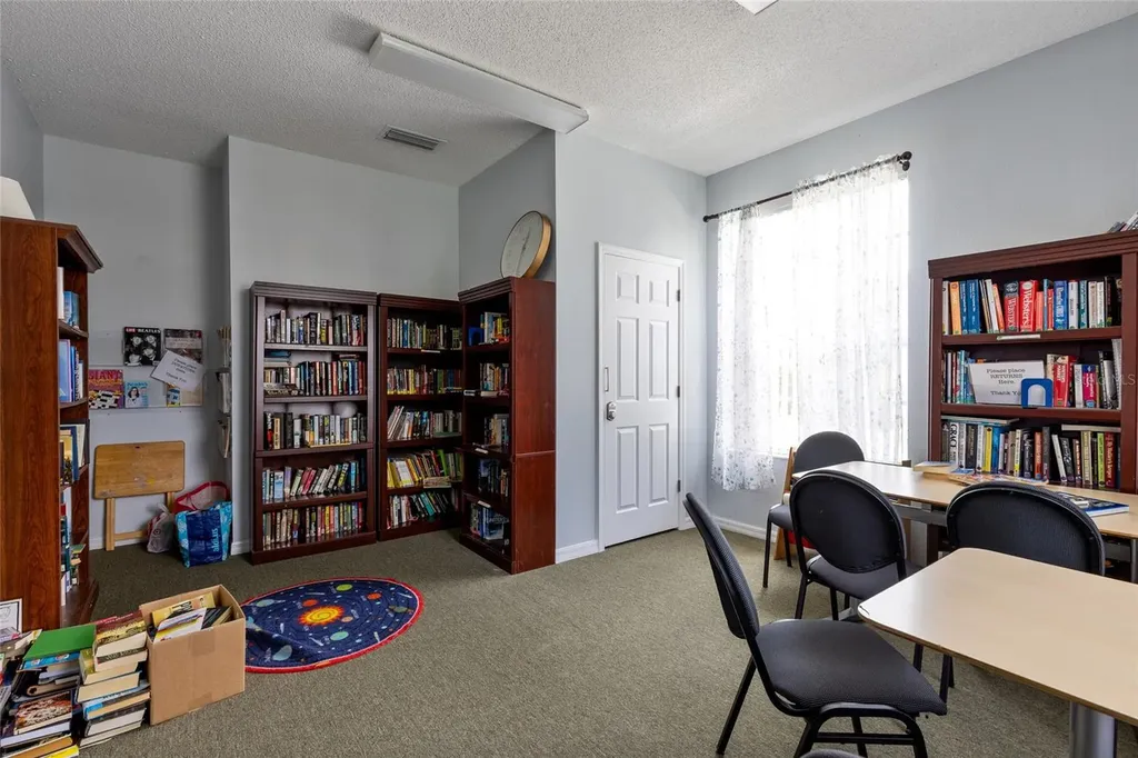 550 Buckingham Circle Davenport FL 33897