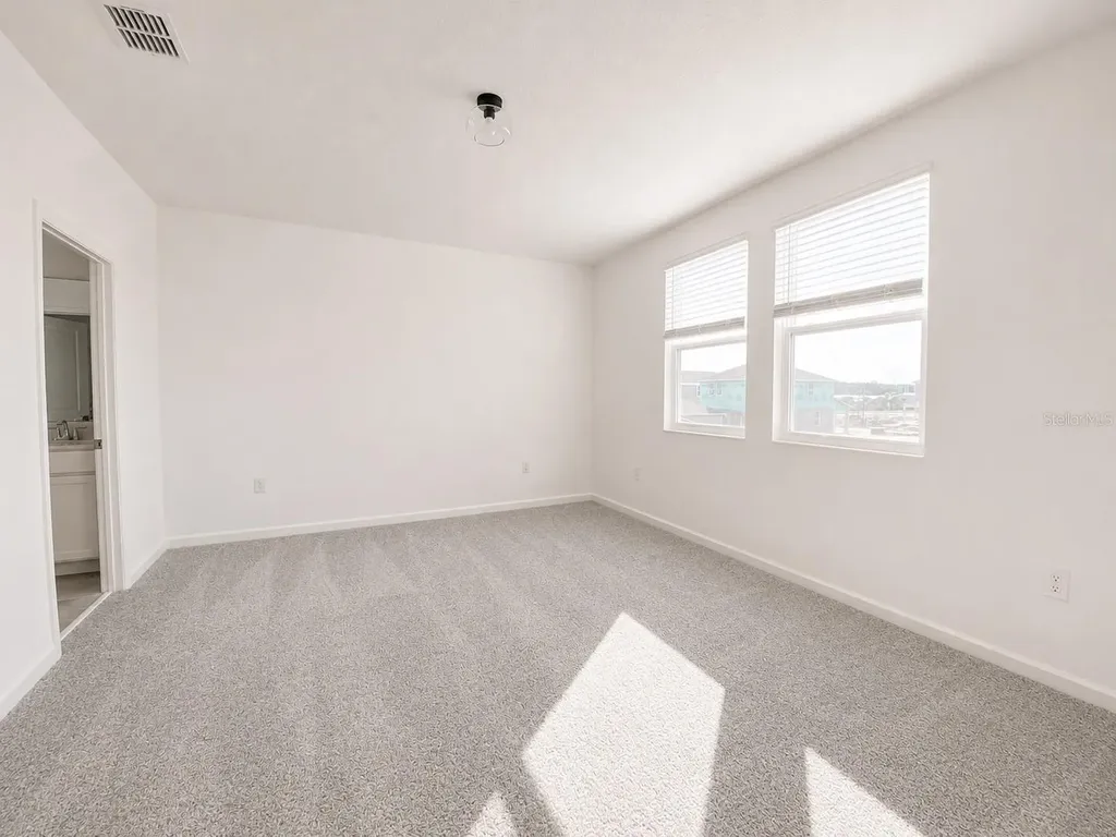 1432 Viscaya Cove Boulevard Winter Garden FL 34787