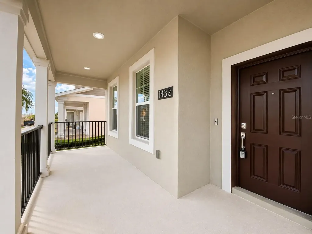 1432 Viscaya Cove Boulevard Winter Garden FL 34787