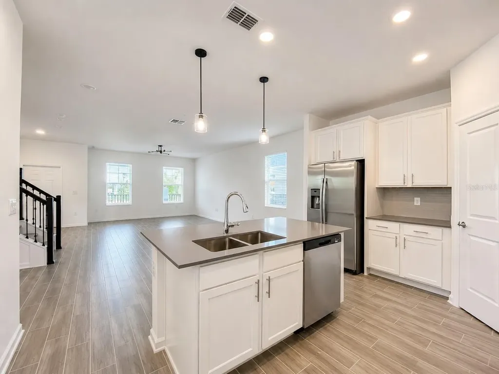 1432 Viscaya Cove Boulevard Winter Garden FL 34787