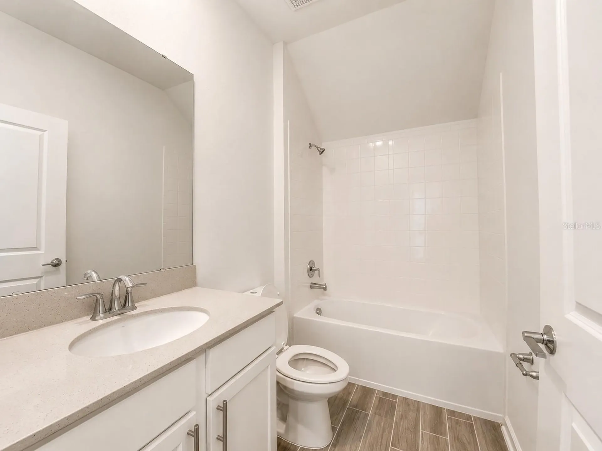 1432 Viscaya Cove Boulevard Winter Garden FL 34787