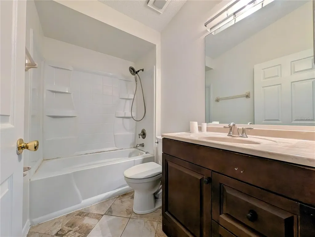 3462 Foxcroft Circle Oviedo FL 32765
