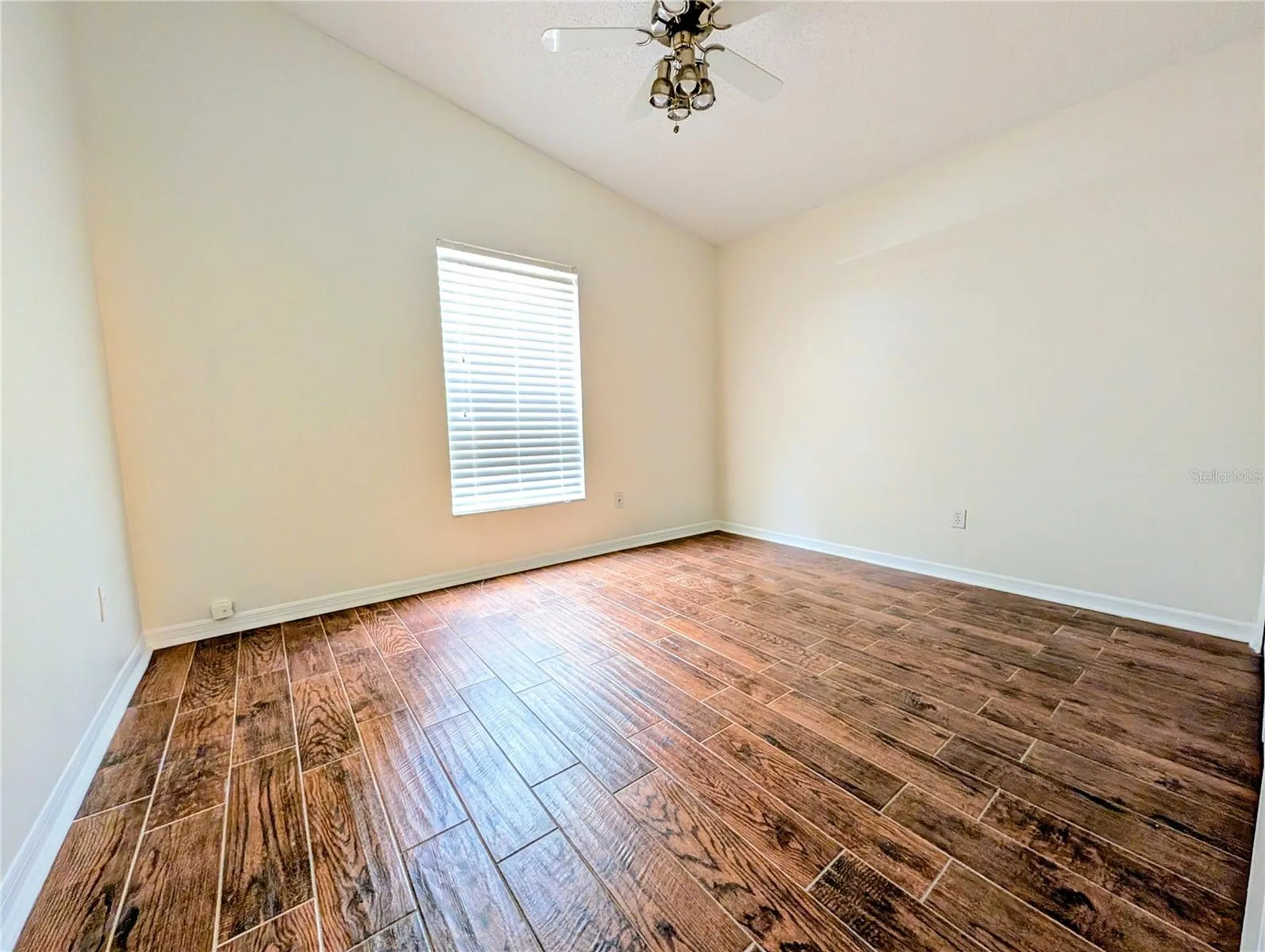 3462 Foxcroft Circle Oviedo FL 32765