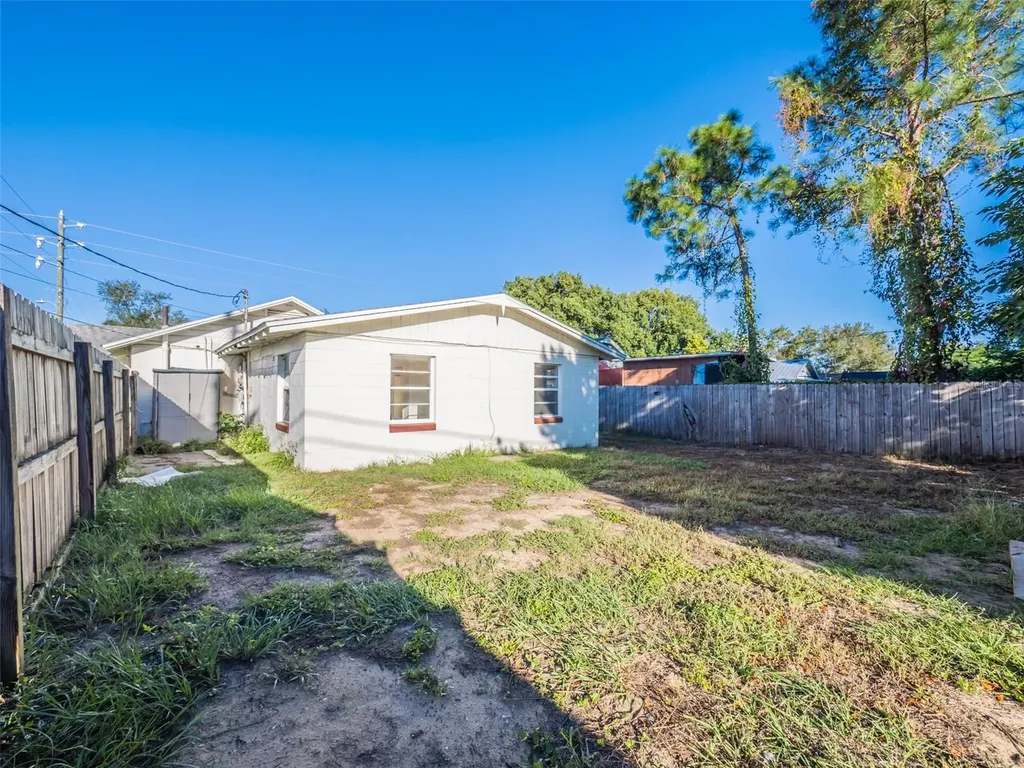 1215 Morin Street Eustis FL 32726