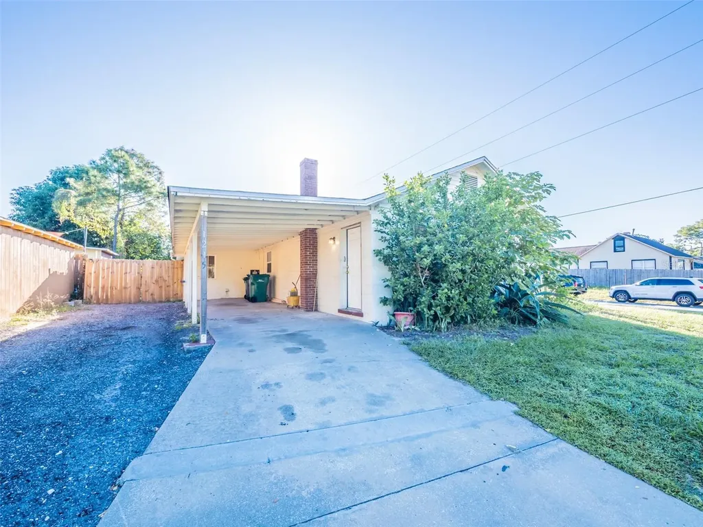 1215 Morin Street Eustis FL 32726