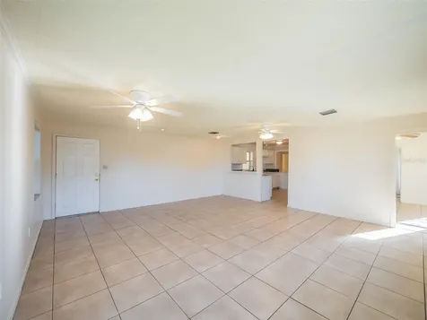 1215 Morin Street Eustis FL 32726