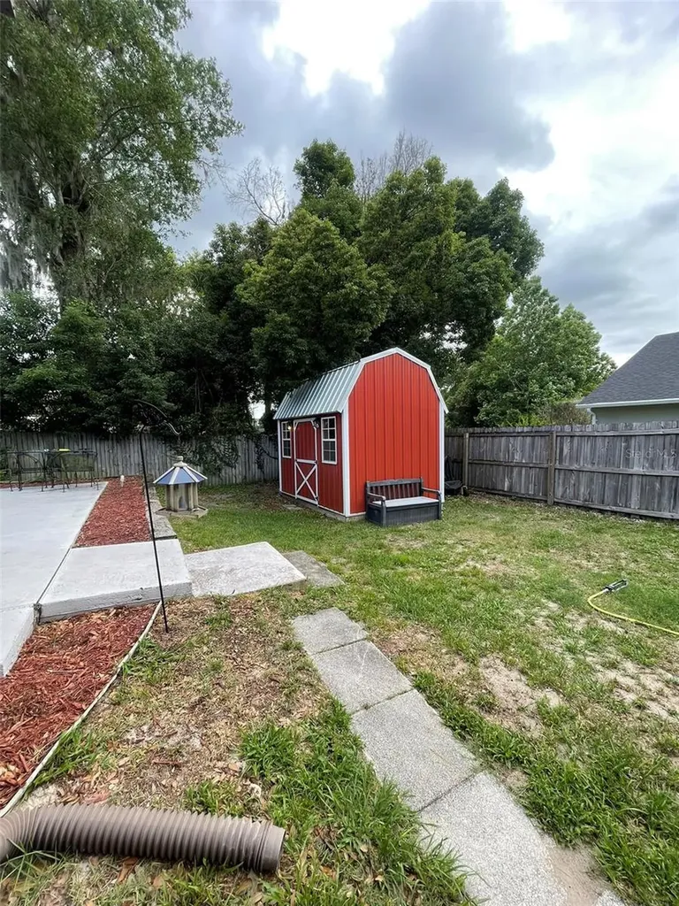 2746 Mendelin Street Apopka FL 32703