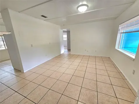 10532 51st Terrace N St Petersburg FL 33708
