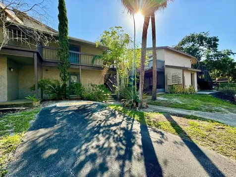 6324 Newtown Circle Tampa FL 33615