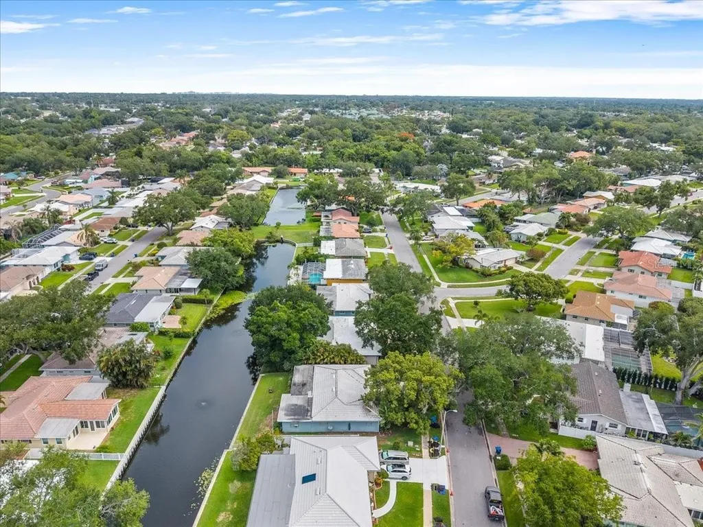 6710 121st Street Seminole FL 33772