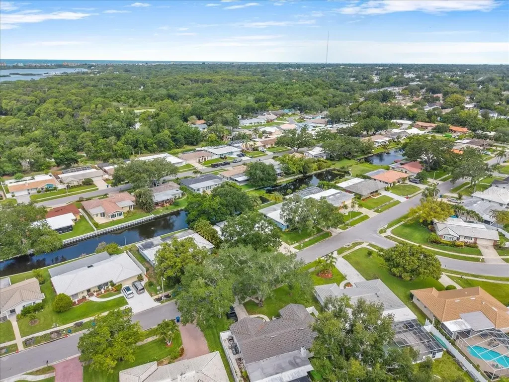 6710 121st Street Seminole FL 33772