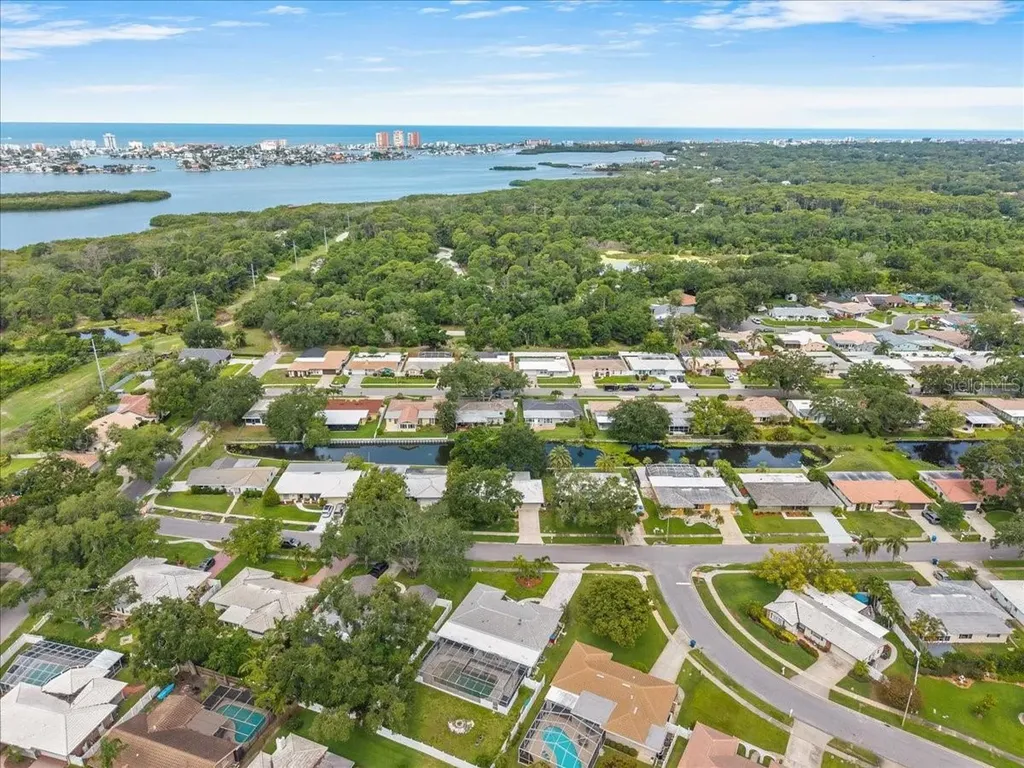 6710 121st Street Seminole FL 33772