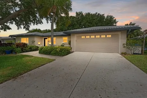 6710 121ST Street Seminole FL 33772
