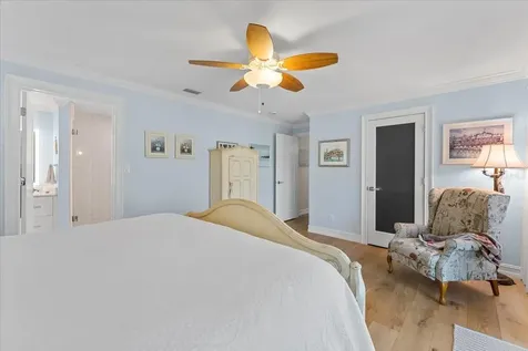 6710 121st Street Seminole FL 33772