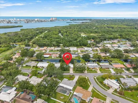 6710 121st Street Seminole FL 33772