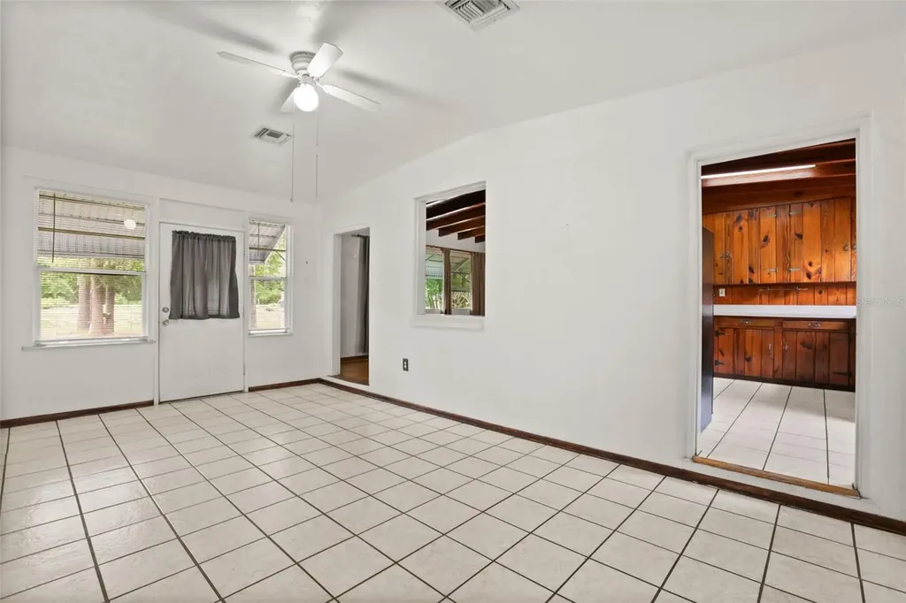 43 N Winter Park Drive Casselberry FL 32707