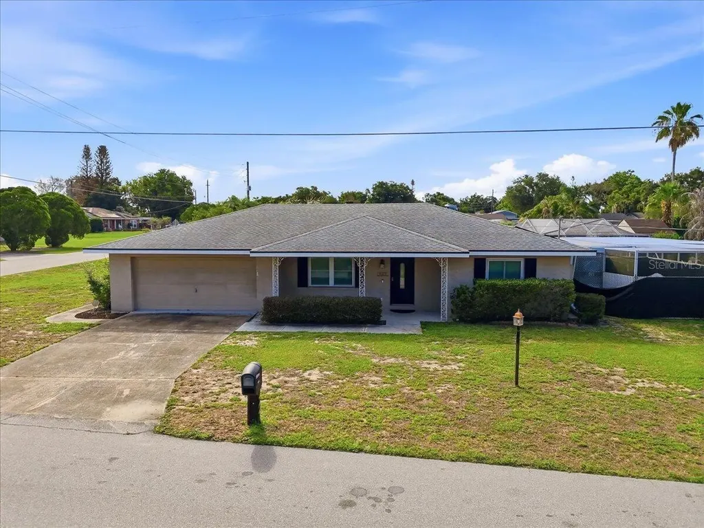132 Duval Road Winter Haven FL 33884