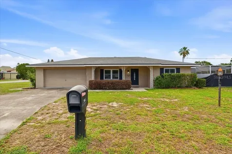 132 Duval Road Winter Haven FL 33884