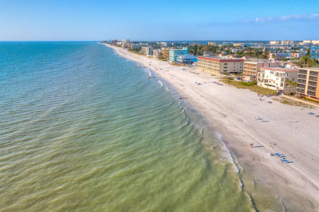 10355 Paradise Boulevard St Petersburg FL 33706