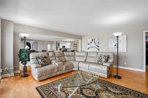 10355 Paradise Boulevard St Petersburg FL 33706