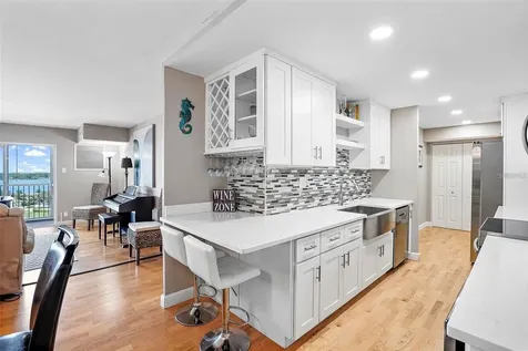 10355 Paradise Boulevard St Petersburg FL 33706