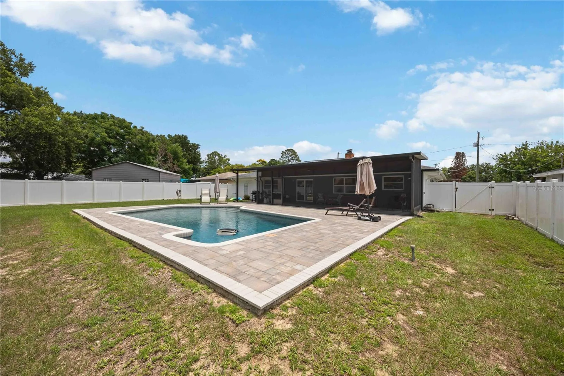 81 Duval Road Winter Haven FL 33884
