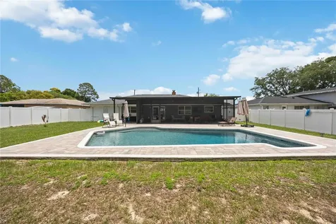 81 Duval Road Winter Haven FL 33884
