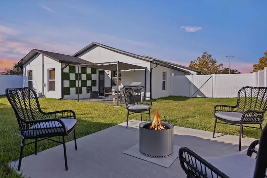 860 N Denning Drive Winter Park FL 32789