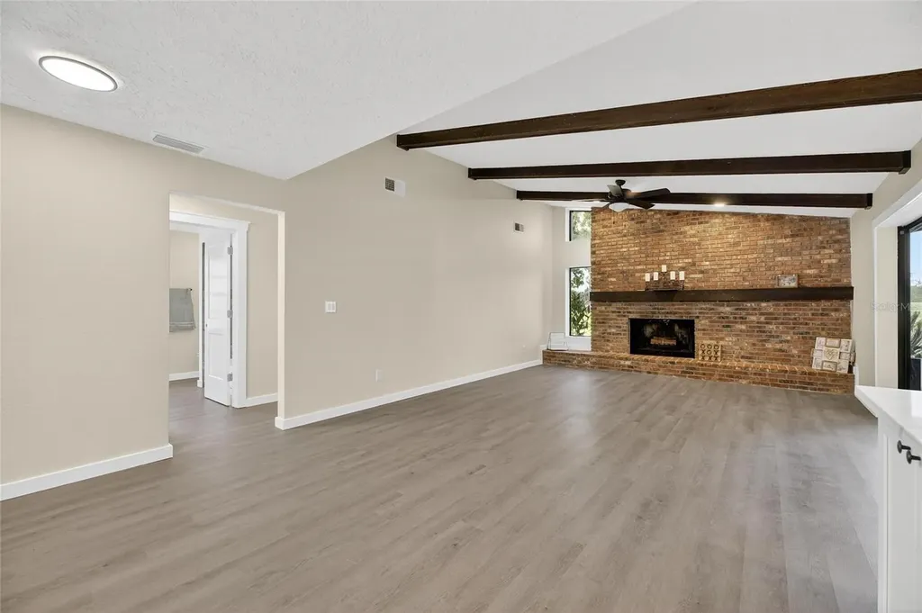 1903 Country Club Court Plant City FL 33566