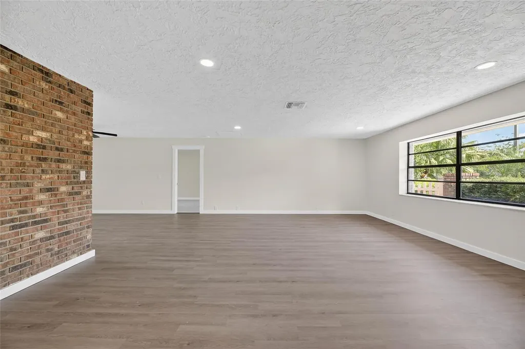 1903 Country Club Court Plant City FL 33566