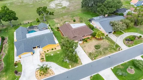 1903 Country Club Court Plant City FL 33566