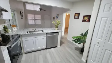 1103 Errol Place Circle Apopka FL 32712