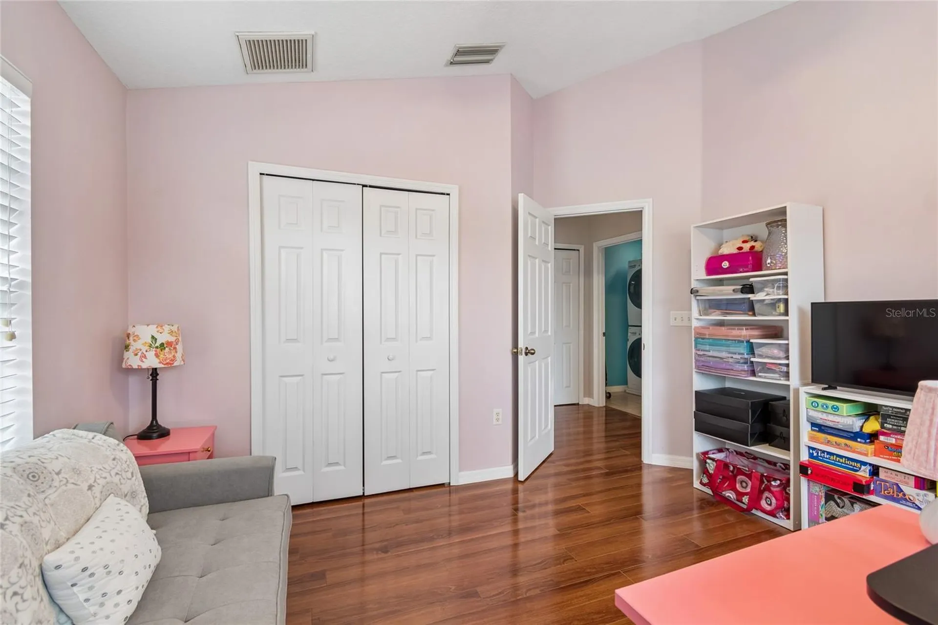 604 51st Avenue N St Petersburg FL 33703