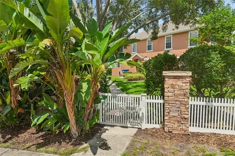 604 51st Avenue N St Petersburg FL 33703