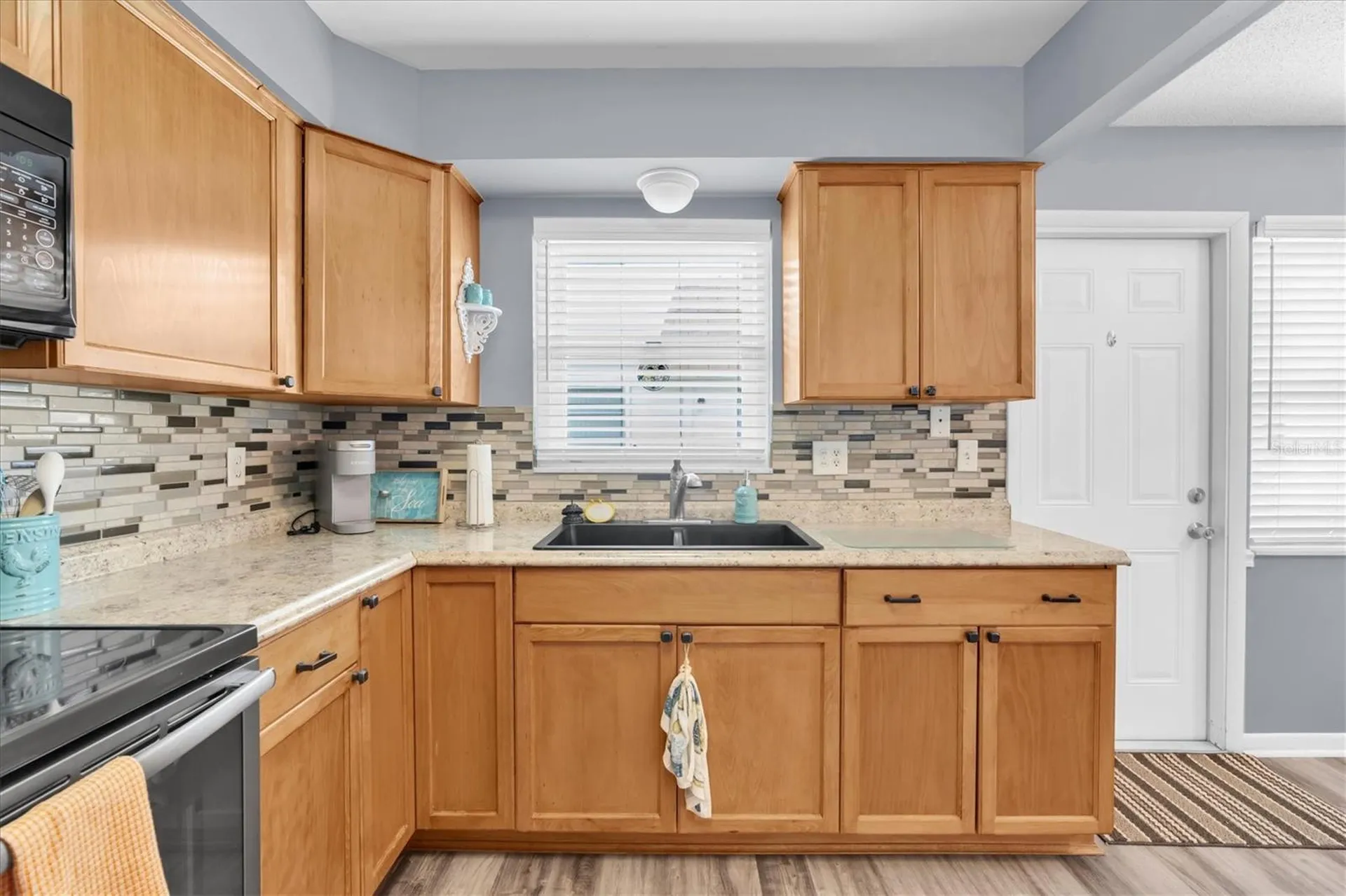 8260 Burgundy Drive N Pinellas Park FL 33781