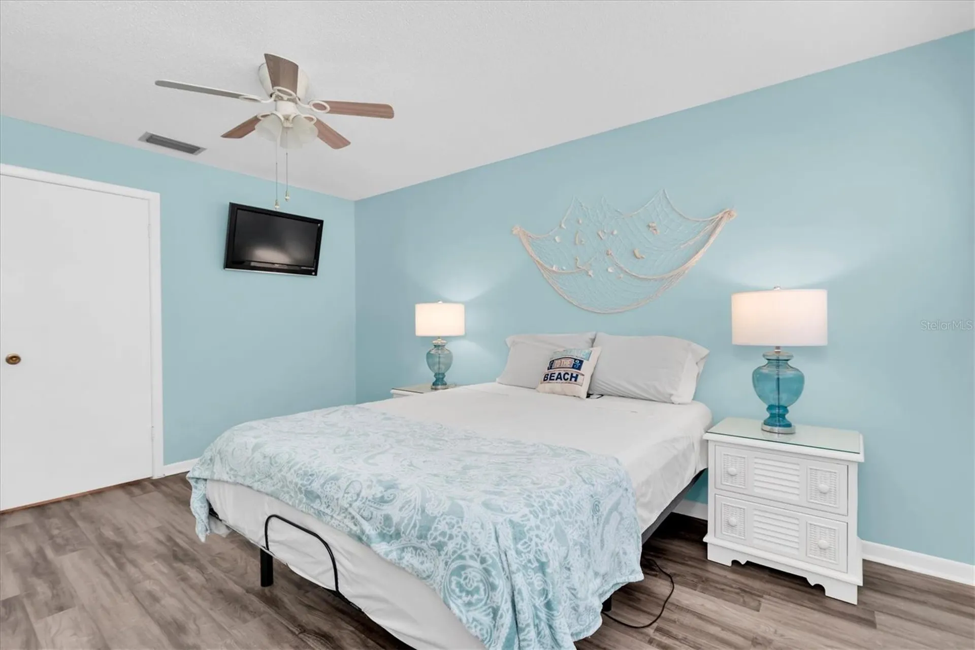 8260 Burgundy Drive N Pinellas Park FL 33781