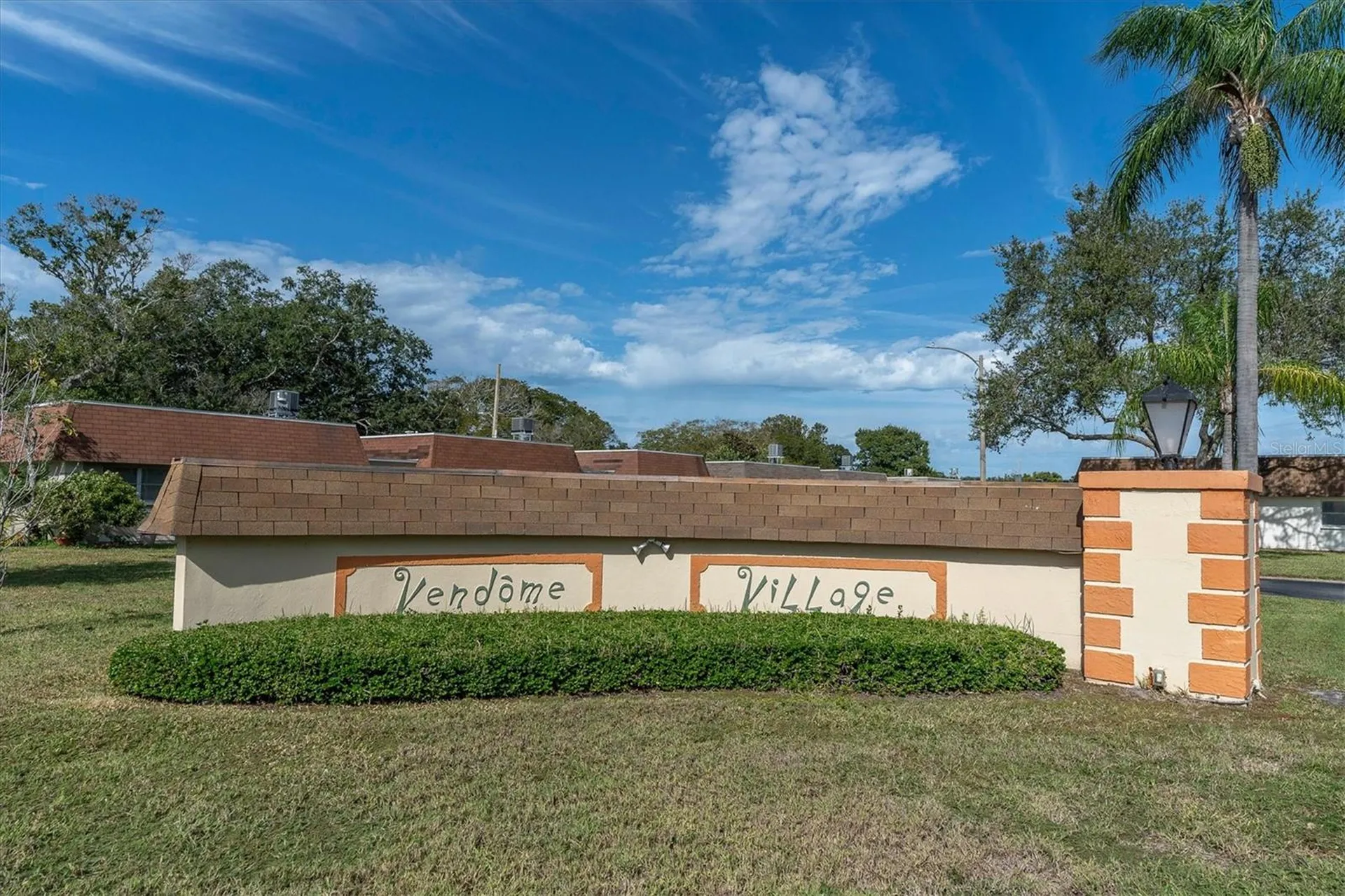 8260 Burgundy Drive N Pinellas Park FL 33781