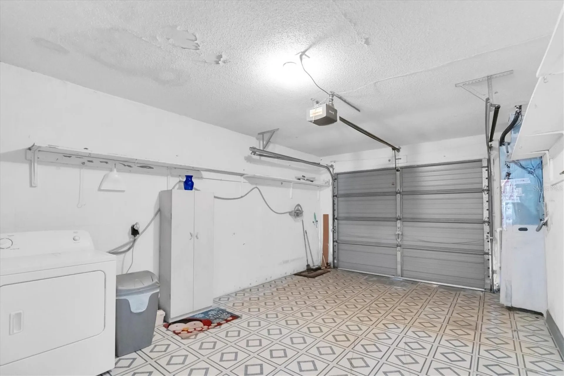 8260 Burgundy Drive N Pinellas Park FL 33781