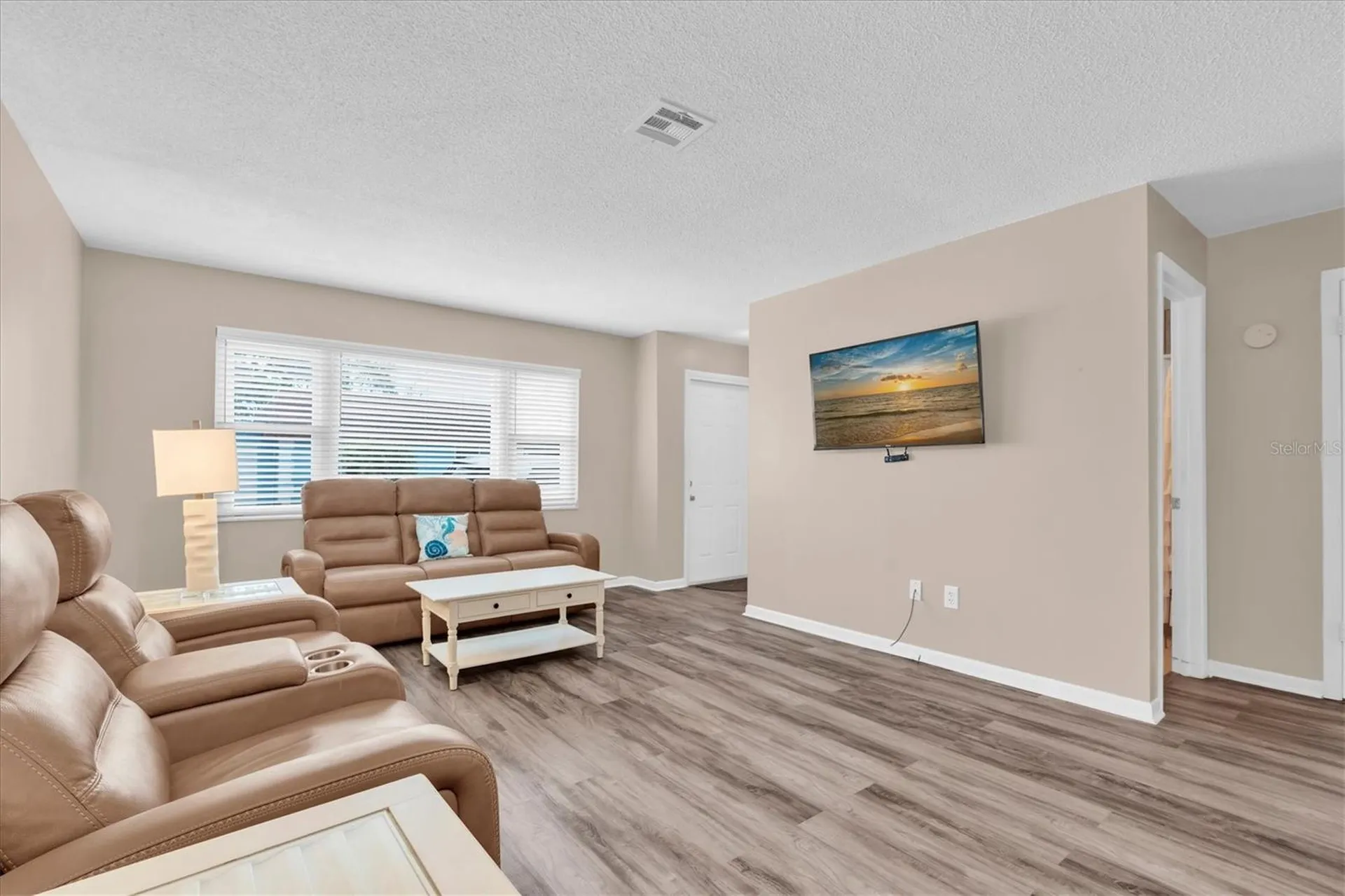 8260 Burgundy Drive N Pinellas Park FL 33781