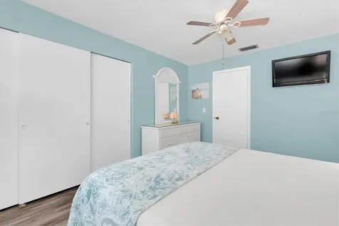 8260 Burgundy Drive N Pinellas Park FL 33781