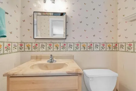 8260 Burgundy Drive N Pinellas Park FL 33781