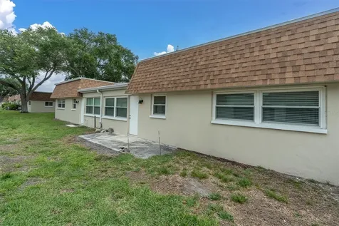 8260 Burgundy Drive N Pinellas Park FL 33781