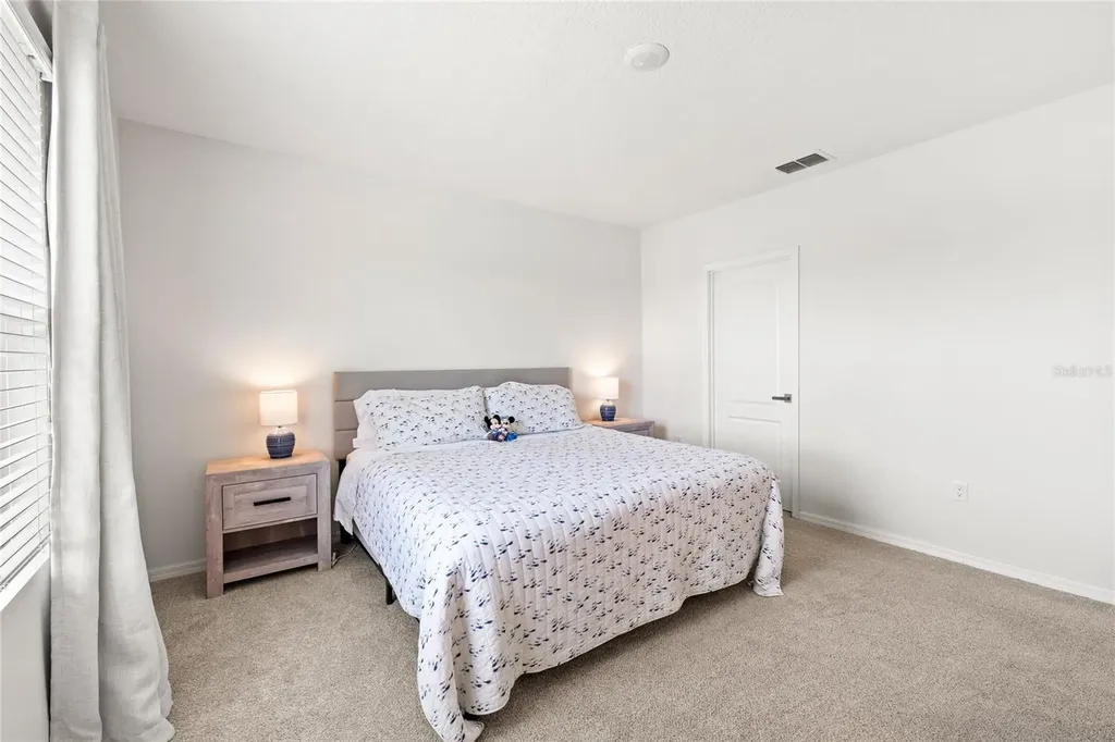 356 Arbor Lakes Drive Davenport FL 33896