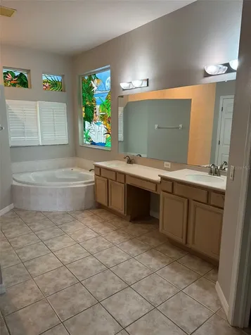 5501 Reflections Boulevard Lutz FL 33558