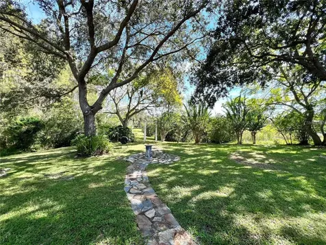 5501 Reflections Boulevard Lutz FL 33558