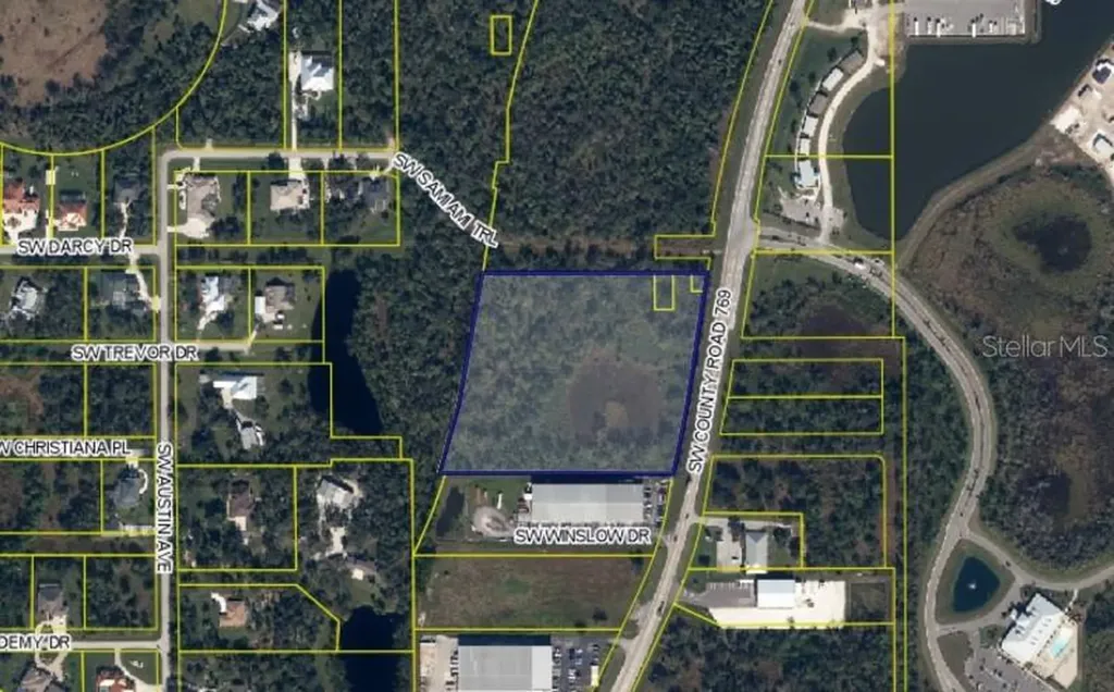 SW County Road 769 Lake Suzy FL 34269