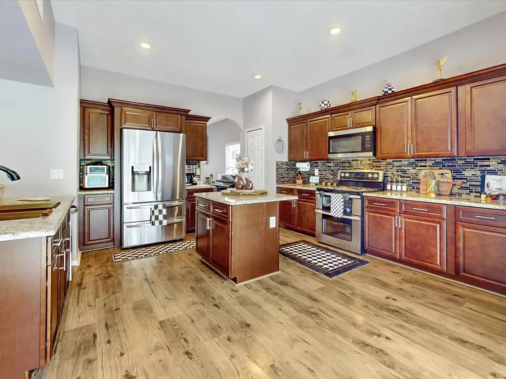 112 Harwood Circle Kissimmee FL 34744